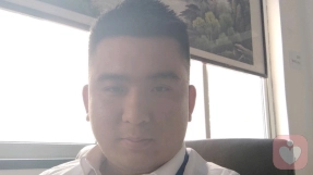 杨晨倾听者