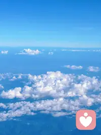 谁都没法保证一段感情永远恒温，那些忽明忽暗的在意、进退两难的犹豫，本就是亲密关系里的常态。没必要为了对方的一次摇摆就慌了阵脚，也不用把所有精力都耗在“让关系回到正轨”上。能相处时就好好珍惜，走不到终点也别勉强，把期待放低，把心态放宽，该来的总会来，该走的留不住，随缘过日子，反而少了大半没必要的疲惫。配图