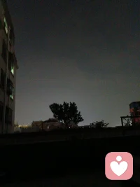 今晚没有月亮，但风很清爽！