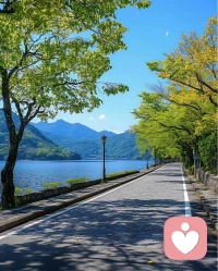  真心很贵，别逢人就给；感情很重，别轻易卑微。