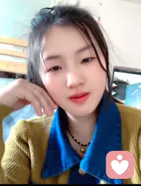 有的话在心里逼久了，明明很轻，却压得喘不过气，白天装作没事，笑着应付一切，可到了安静的时候，情绪就会突然涌上来，我可以做一个安静的倾听者，我一直都在配图