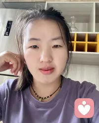 经历越多越明白，成年人的世界，一半是回忆，一半是继续。不再纠结过往，也不畏惧前路。