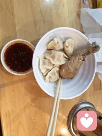 吃晚饭啦！都出来呀