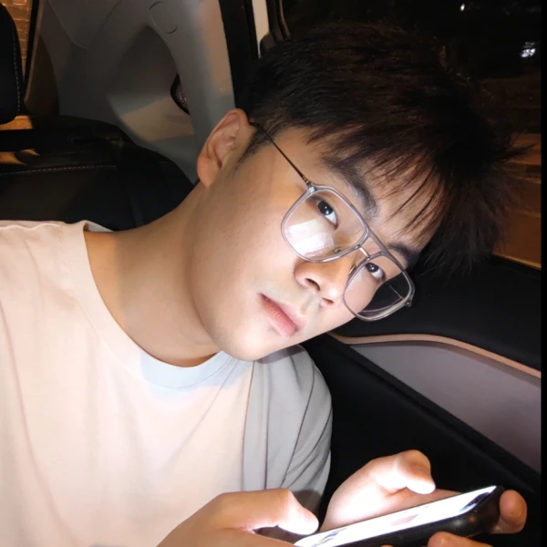 今天我在富士山丶