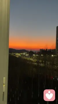 今天心情怎么样呀 我是神奇的树洞大人哦 可以随时找我诉说配图