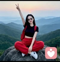 今天被这段话共情了，此生不必世事周全，不必人人交好，珍惜双向惦记，奔赴被坚定选择得情分，万事可争，守心向善，择成而处，薄情世间，一杯咖啡，守一份有情有义配图