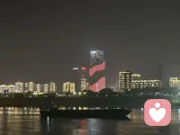 吴克群谈如何看待爱，我们应该钦佩“恋爱脑”,有多大的能量与勇气才能不顾一切的去爱。至少他人生能有这样的体验，我们大部分人东怕西怕，过完这一生，然后没有什么能记得的事情，好可惜。