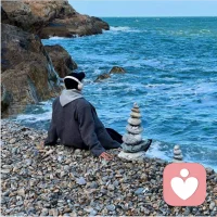 无情鬼演多情种，有情人修无情道
冷心客装出温柔相，痴情人修成淡漠肠