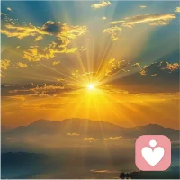 活着真的很美好，一切本自具足。越是外求越是追逐越匮乏越耗泄自己的能量，越内守越聚焦当下一切自然而然显现🤝🤝