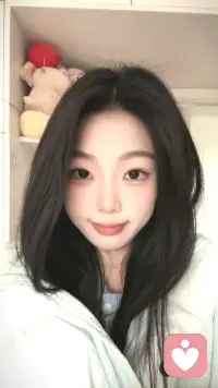 小猫咪会治愈你的所有不开心，我也会.