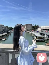本人专注心理倾听与情绪陪伴，只承接正常的心理倾诉、情绪疏导类咨询。拒绝各类低俗、越界的聊天请求，望大家理解与尊重，感谢配合(o^^o)配图