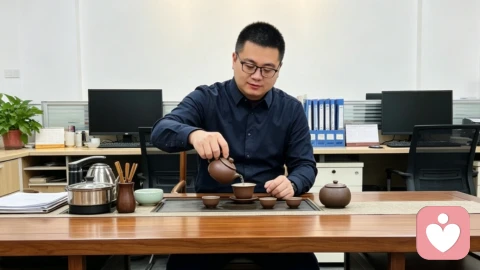 真正高级的追求,从来不是讨好,而是吸引