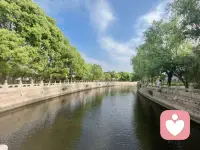 世界上没有这么多的对和错
每个人都在权衡利弊
每个人在做决定的时候
都是为自己考虑
当你提着一块烂肉
走的久了
自然而然就闻到散发的臭味了
及时止损是每个成年人的必修课