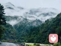 八月十五，中秋佳节，月圆人团圆，中秋佳节至，明月洒清辉，我三天假上两天班，好不容易休一天，出去放放风，欣赏一下美景，放空心情一下