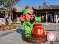 今天是10月6日，国庆假期快要收尾了。 
无论你这几天是在人山人海里穿梭，还是在日常的烟火里忙碌， 都辛苦了。 
情绪的整理，和行李的整理一样重要
如果你感到有些焦躁、低落，或者只是想找个安全的空间说说话，我依然在。 
倾听，是我能给你最温暖的陪伴。