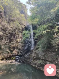 黑暗会过去，你不必独自撑，我陪你等光来。