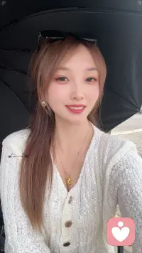 重新洗牌，去找回那个最初的自己。
不要害怕失去，朋友没了可以再交，爱情没了可以再遇，钱没了可以再挣，你本就一无所有，何惧从头再来。
任何消耗我的人和事，多看一眼都是我的不对。配图