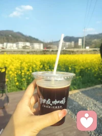 享受当下，及时行乐