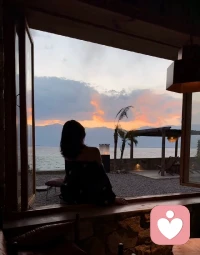 这世间从没有无缘无故的馈赠，没有平白无故的坎坷，所有的际遇，都是你内心的投射。所有的得到都源于失去。配图