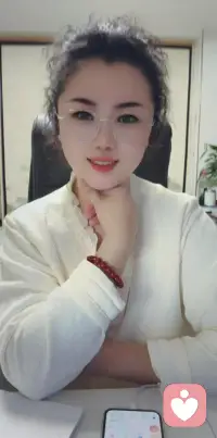 你有烦恼，我来倾听，不一样的视角，给你不一样的答案，配图