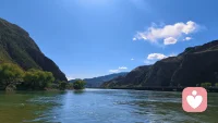 穿越山河以尺丈量
愉悦自己以心为度
大家安好，祝君安好配图