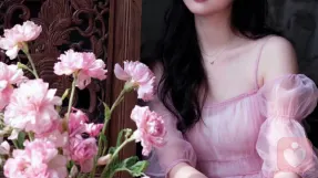 妮儿倾听
