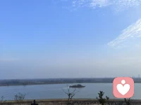 可能不能拥抱你，但是愿意做你的倾听者陪伴你配图