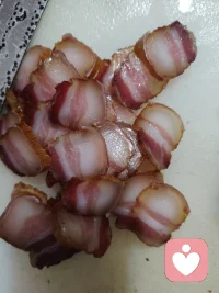 婆媳之间的矛盾是很多人在内心无法走出来的伤痛，感情的背叛又如何去面对。我愿意做你的倾听者。我来自农村和你做朋友。配图