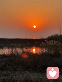 坚定的唯物主义者，也会在深夜恳请命运的高抬贵手！