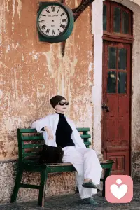 和你一样无人可说话配图