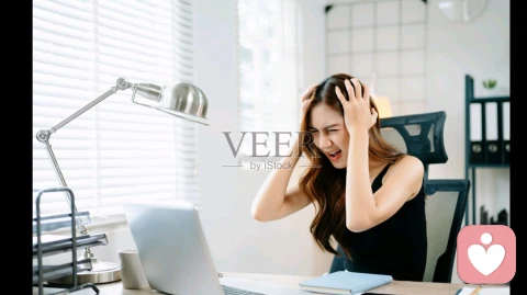 我将以普通职场人的真实经历为蓝本，刻画职场中遭遇不公、内心积压愤怒的完整故事，还原从隐忍到情绪爆发、再到自我和解的全过程，贴合职场人的真实心境，让情感更有共鸣。