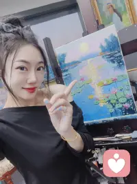 执起画笔，在色彩与笔触间慢慢沉淀，油画总能让浮躁的心渐渐安静，归于平和。