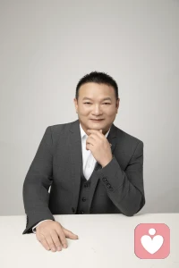 今天开通了“给力心理“平台，首先感谢心理咨询老师的引荐，让我通过平台认识更多的来访者，我会认真履行倾听师承诺，服务于平台，
作为一个倾听工作者，我会认真倾听来访者每一句话，每一个字，我的心隔着屏幕也会穿越到你的内心，知道真实的表达内容，.真正理解你，接纳力，你不用担心给我说的什么？我都会为你保守秘密，在没有经得同意情况，决不会泄露秘密。