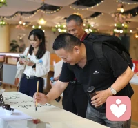 为什么这么多孩子会抑郁，会焦虑呢？
心理健康问题难到真的心理咨询师的事情吗？

这不只是人的问题，这更是家庭问题，社会问题，环境的问题，一个人不能完全的解决心理健康的问题，这需要家庭的参与，社会的支持，全民的重视。
为什么孩子会抑郁，会焦虑呢？这是我们预防工作没有做好呀！这是我们当父母亲的不懂孩子呀！在错误的陪伴中产生的精神健康问题，当初的不在乎，没注意，一句冰冷的语音，没有温度陪伴，让孩子感受不到他们需要的爱呀！

在平台里见了很多抑郁，焦虑的孩子，本来可以避免的，本来可以享受到最美好青春，可抑郁了，焦虑了，本不该发生的发生了，家长事后的忏悔，这种痛苦，也许只有心理师最懂，我多想唤醒我们家长朋友们，人生最大项目，不是做了几个亿工程，而是培养好了下一代。调整好了自己。配图