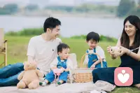 亲子关系
在沟通过程中，孩子需要的东西很简单：仅仅需要一份尊重，只要使他们觉得自己想法得到认同和尊重，他们一样会认可家长观点。配图