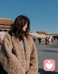 我也常常会想， 我究竟要花多长时间来咀嚼生命的斑驳，悲戚才能适应它的酸涩与孤寂。配图