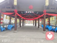 一路走来，跌跌撞撞，有过迷茫，也有过坚持。
那些无人问津的日夜，那些默默咬牙的瞬间，都在时光里慢慢沉淀成温柔。
愿往后岁月，不负初心，不负自己，也愿所有奔赴，都有回响；所有深情，皆有归期。
至此搁笔，故事暂歇，人生仍在继续。