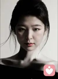 世界太吵，来我这里安静。
不用逞强，情绪自有归处。
你把重担交给我，
我陪你，等一场雨过天晴。配图