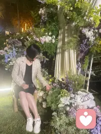 漆黑的夜里，并不孤独，我们都在配图