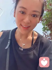 轻轻浅浅的笑，天马行空的心