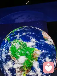 不必讨好世界、只需取悦自己、自在即是圆满。