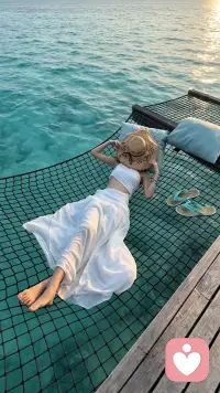 当一个人阅历慢慢沉淀，才慢慢读懂，人性本就不是非黑即白。
很多人没有绝对的好与坏，只是每个人的原生经历、认知频率不一样，站在各自的人生处境里，才会说出不一样的话，做出不一样的选择。

看懂这一点，不是去原谅所有伤害，而是内心生出一份慈悲。
学会接纳人与人之间的差异，学会善待自己，也允许一切如实发生。