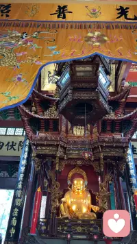 深耕情绪倾听，做你深夜的心灵避风港
见过太多无处诉说的心事，懂得成年人的万般不易
不评判、不说教、只倾听
静静接住你的所有负面情绪
陪你梳理心绪，和解自己，慢慢自愈