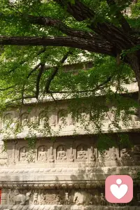 永远不要提前焦虑，
允许一切发生，
尽我所能，
敬我所不能，
人生小满胜万全，
任何时候不要难为自己。 ​​​配图