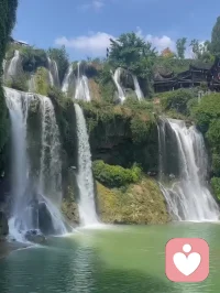 这个世上没有不劳而获的东西，想成功就得付出，想收获就得吃苦，不干谁帮你忙，不拼谁给你钱。
      人生就是这样，眉毛上的汗水与眉毛下的泪水，总要选择一样。
      人生就是一个字：熬！熬出来的幸福，逼出来的坚强，练出来的勇敢，闯出来的胆量。熬住你就赢了，逃避你就输了，要耐心熬下去，就能收获幸福，只要守住云开，就能看见月明。