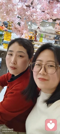 我们碎碎念念，我们岁岁年年。配图