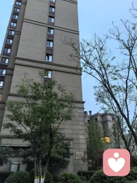 在家庭中，夫妻关系，婆媳关系，亲子关系的矛盾根源是什么？在工作和日常人际交往中，所有矛盾的根源是什么？一句话，大家都只看到了自己。