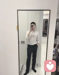心理咨询师新手上线，信息秒回，主打的就是陪伴，解惑配图