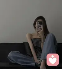一个女人最好的底牌，不是聪明，不是学历，也不是外貌，更不是财富，而是人品，是真诚善良，靠谱，落落大方！配图