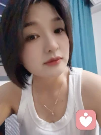 把自己还给自己，把别人还给别人
从此山水一程，再不相逢
愿余生，不见，不欠，不念配图